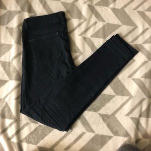Women’s skinny jeans